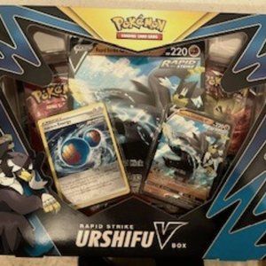 Pokémon Battle Styles Rapid Strike Urshifu V Box